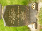 image of grave number 647809